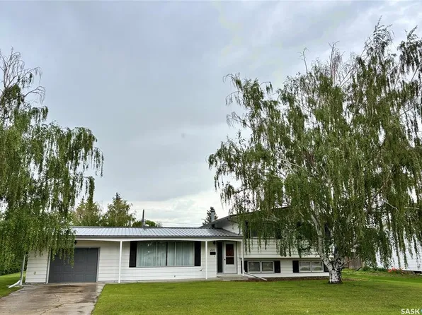 201 2nd AVENUE E, Eatonia, SK S0L 0Y0