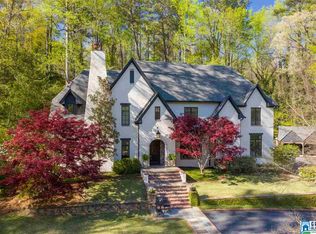 4 Pine Ridge Ln, Birmingham, AL 35213