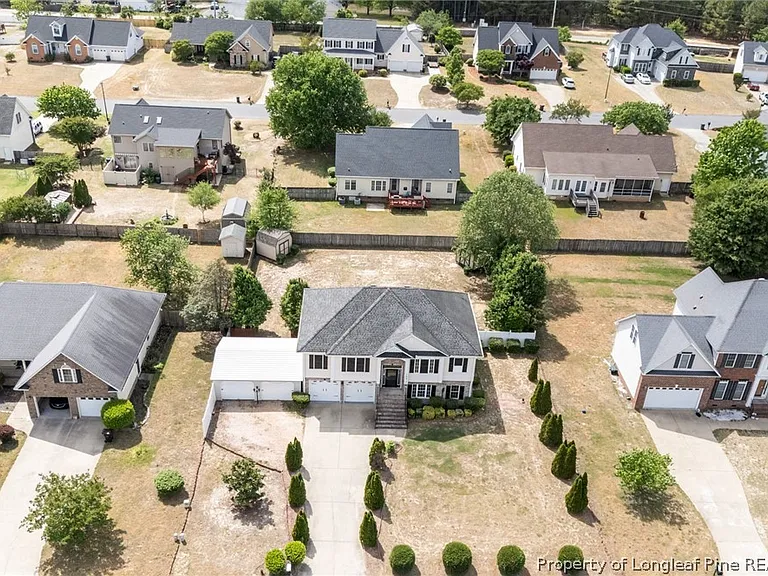 109 Canyon Ct — Photo 2