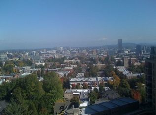 320 NW Uptown Ter APT 3B, Portland, OR 97210