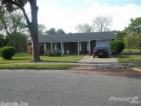 2nd image of 2609 Colonial Ave