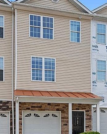 3rd image of 650 Ganyard Farm Way Unit 104