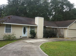 90 Cedar Dr, Saint Marys, GA 31558