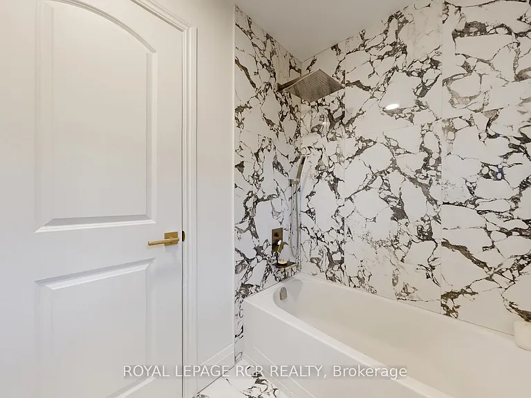 75 Dr George Burrows Pkwy E — Photo 42