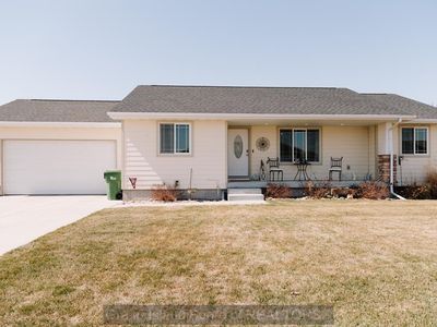 402 Switchgrass St, Grand Island, NE, 68803