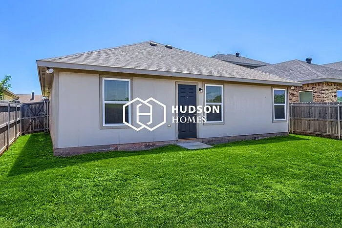 7610 Florence Dr — Photo 12