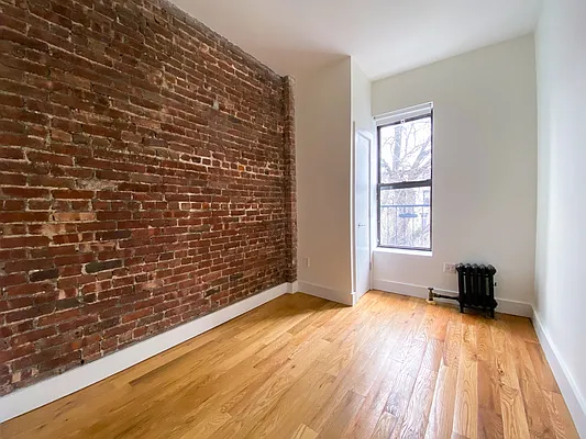 Rented by MAPT Residential LLC | media 22