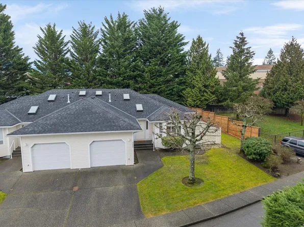 5994 Cedar Grove Dr, Nanaimo, BC V9T 6G1