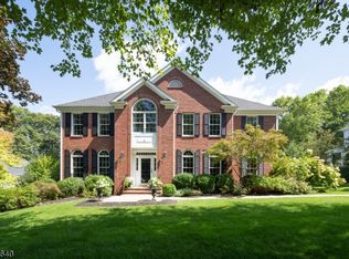 6 Brannick Dr, Madison, NJ 07940