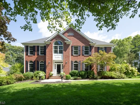 6 Brannick Dr, Madison Boro, NJ 07940