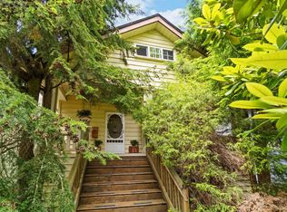 6319 Sophia St, Vancouver, BC V5W 2W7