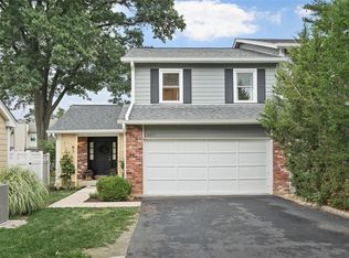 1307 Turtle Cv, Ballwin, MO 63011