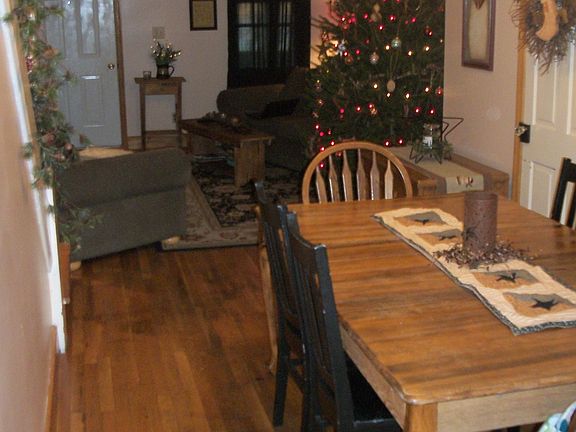 Dining Room (Picture from previous tenet)