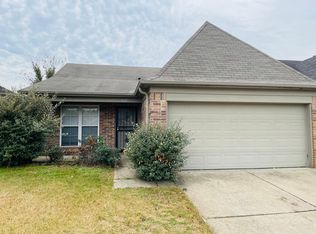 5631 Sycamore Woods Dr, Memphis, TN 38134