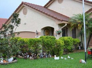 4118 NW 6th St, Deerfield Beach, FL 33442
