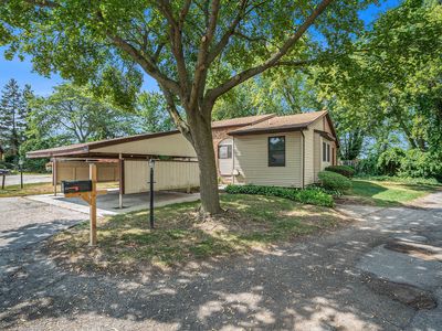 2641 Chatham Woods Dr SE, Grand Rapids, MI, 49546