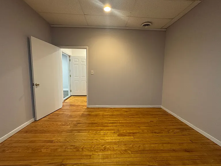 171 Genesee St — Photo 28