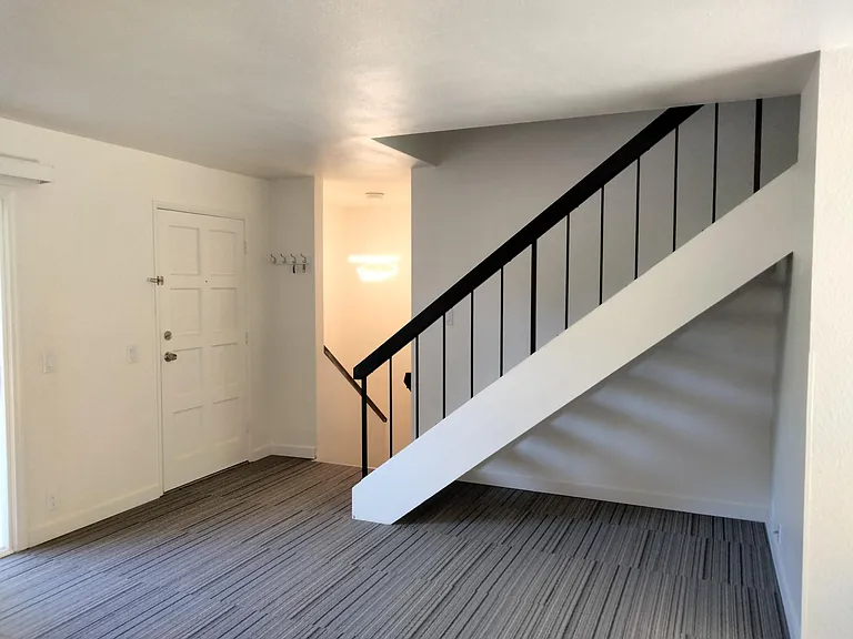 8282 Gilman Dr — Photo 5