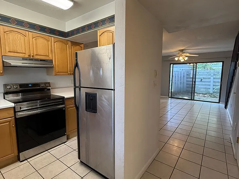 3600 SW 19th Ave #51 — Photo 9
