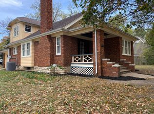 1600 SW Oakley Ave, Topeka, KS 66604