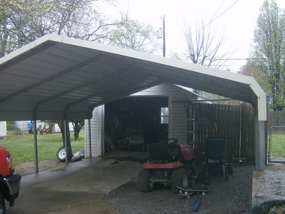 2nd image of 115 Ham St