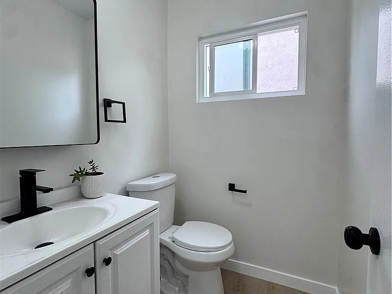 2615 Curtis Ave #B — Photo 14