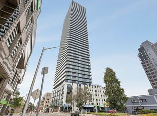 30 Francis St S #909, Kitchener, ON N2G 2A2