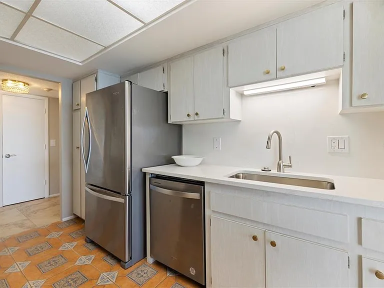 800 Benjamin Franklin Dr #608 — Photo 15