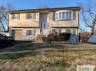 110 Elliott Pl, South Plainfield, NJ 07080