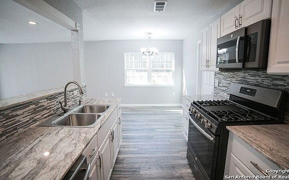 5th image of 6338 Marrogot Run St