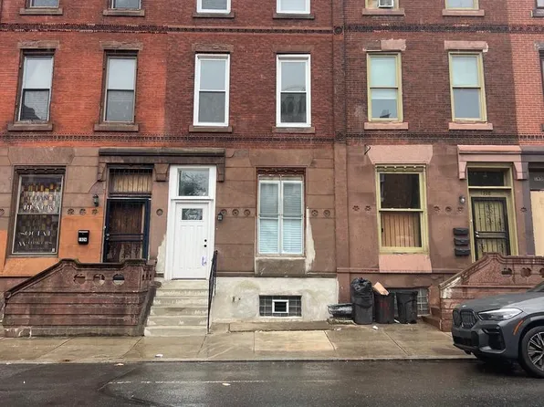 1926 W Diamond St, Philadelphia, PA 19121