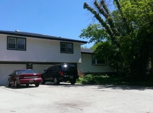 5323 S 91st St, Omaha, NE 68127