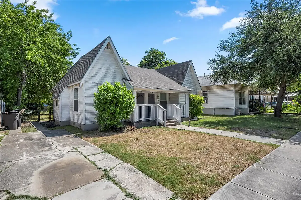 1 bed, 554 sqft, $1,195 — Photo 2