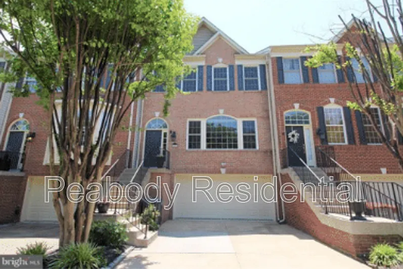 3800 Elmwood Towne Way