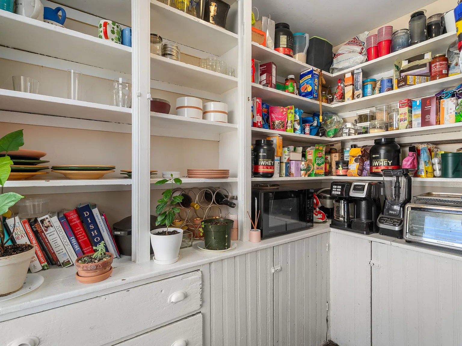 4 bed, 1200 sqft, $5,000 — Photo 4