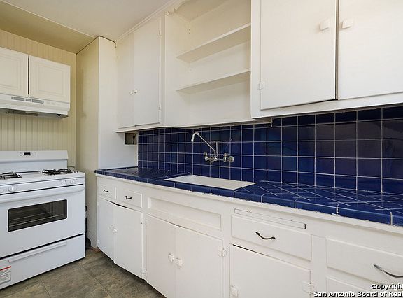 5th image of 103 E Wildwood Dr APT C