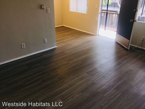 2nd image of 24850 Newhall Ave APT 6