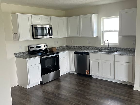 2nd image of 12925 SE 53rd Ave