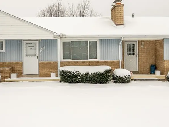 1157 Sunset Dr, Latrobe, PA 15650