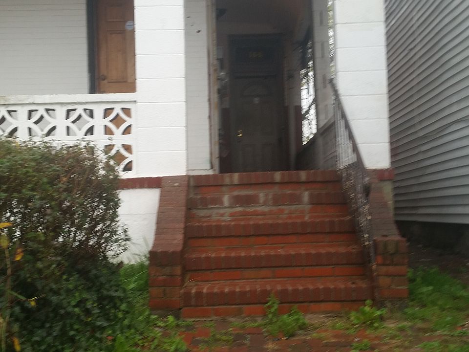 2nd image of 144 Pennington Ave APT 2