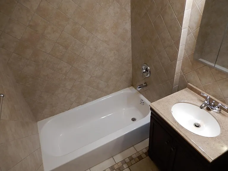 328 Wisconsin Ave #1D — Photo 23