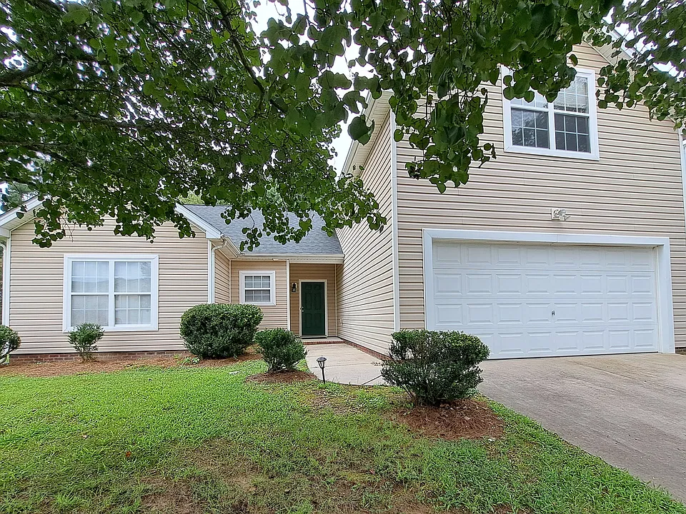 2588 Captains Watch Rd NE
