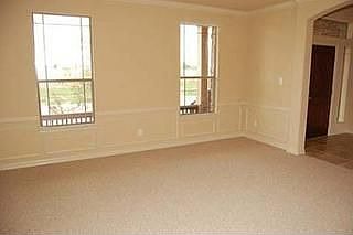 2nd image of 1120 Gwendolyn Way