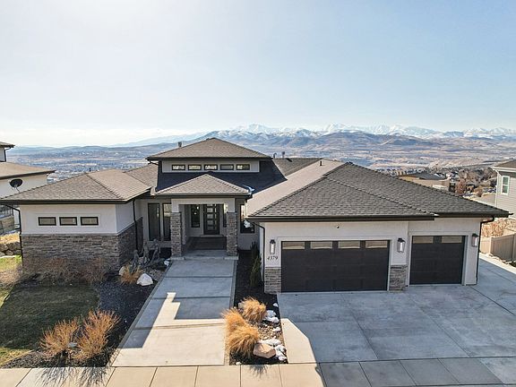 5th image of 4379 N Ridge View Way