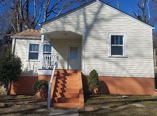 421 Sewanee St, Harriman, TN 37748