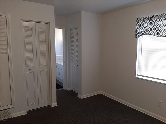 4th image of 5503 Yucca Ln APT 4