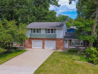 1439 Springdale Ln, Green Bay, WI, 54304