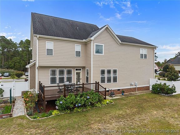 5th image of 335 Lancelot Ct