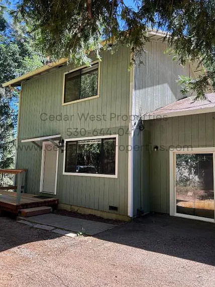 6216 Spruce St — Photo 1