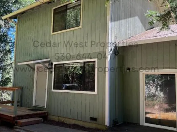 6216 Spruce St, Pollock Pines, CA 95726